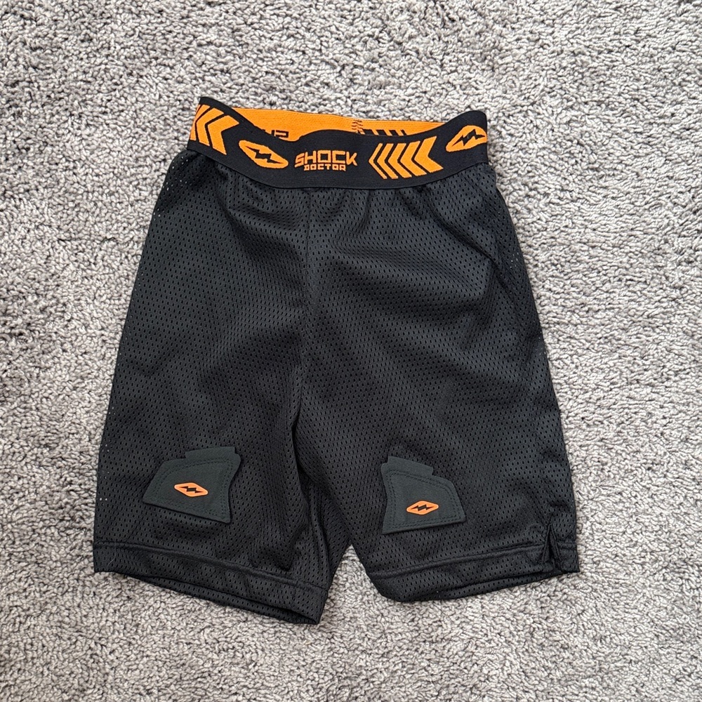 Boys hockey cup- never worn!